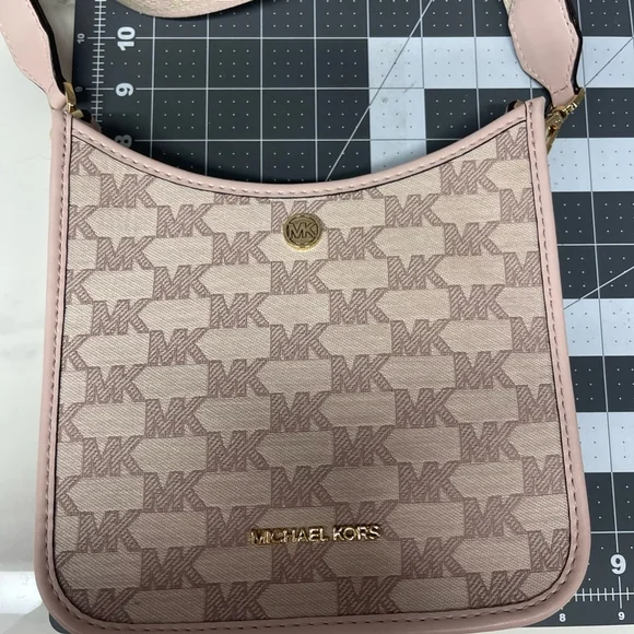 Michael Kors Briley Crossbody MK Signature Logo Jacquard Pink & White - Picture 10 of 10
